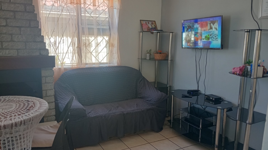 3 Bedroom Property for Sale in Tafelsig Western Cape